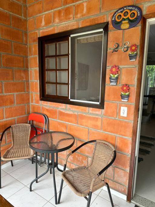 Mara Maranduba! Ape C/ Piscina. Apartman Ubatuba Kültér fotó
